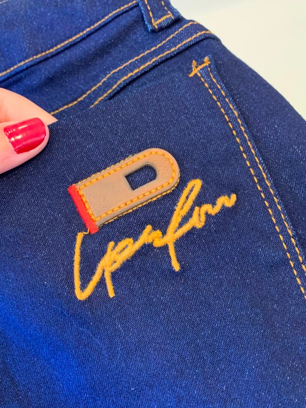 Calça jeans premium reta feminina