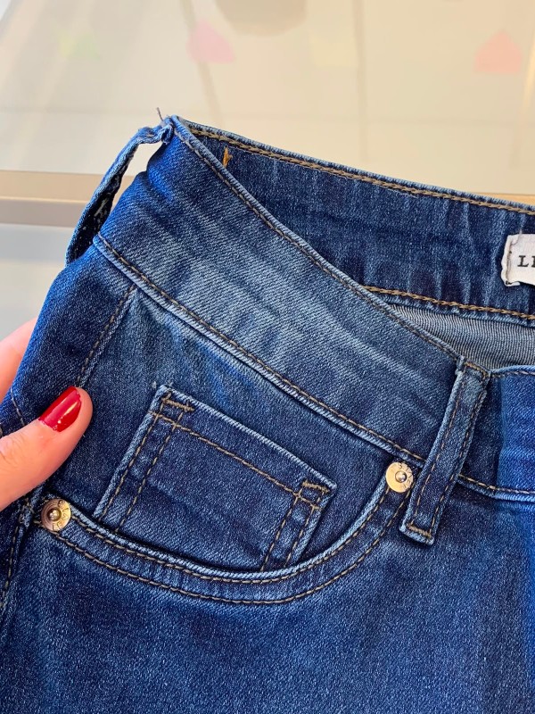 Calça jeans premium flare feminina